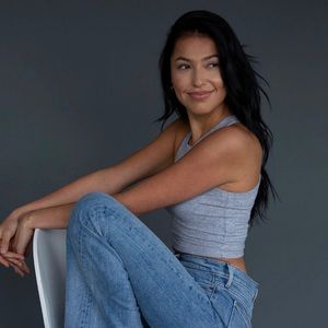 Meet your Posher, Talaysay